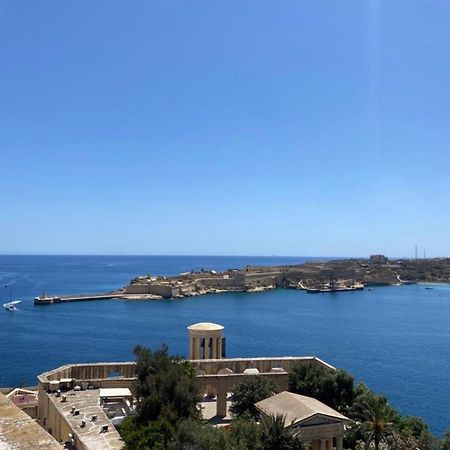 Superb 3 Bedroom Apartment In Valletta Ngoại thất bức ảnh