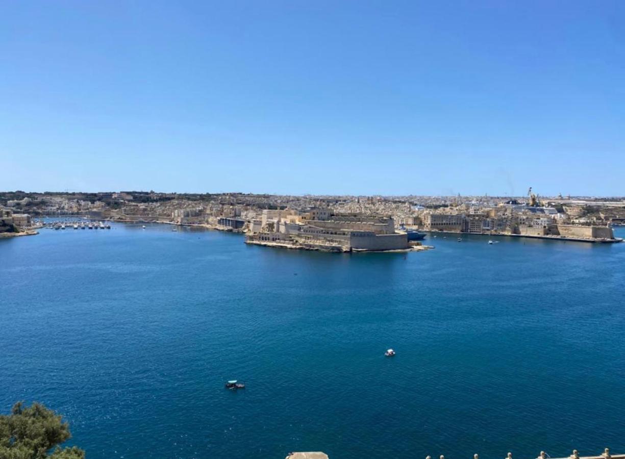 Superb 3 Bedroom Apartment In Valletta Ngoại thất bức ảnh
