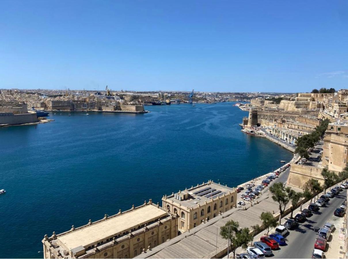 Superb 3 Bedroom Apartment In Valletta Ngoại thất bức ảnh